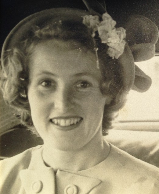 Elsie on her wedding day cropped